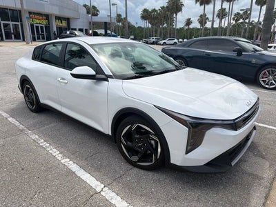 2025 Kia K4 EX