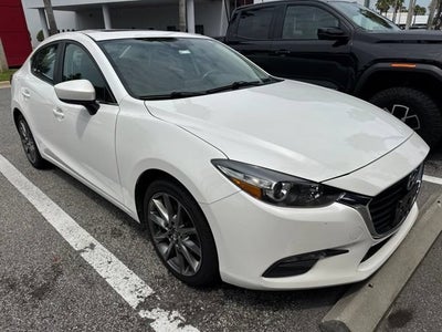 2018 Mazda Mazda3 4-Door Touring
