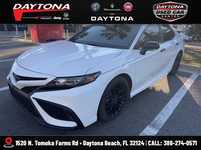 2022 Toyota Camry SE Nightshade