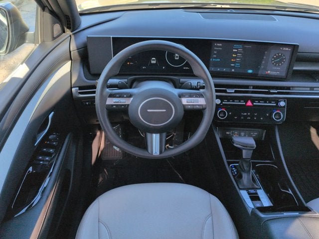 2025 Hyundai Santa Cruz SEL Activity