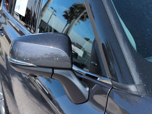 2024 Toyota Highlander Hybrid Platinum