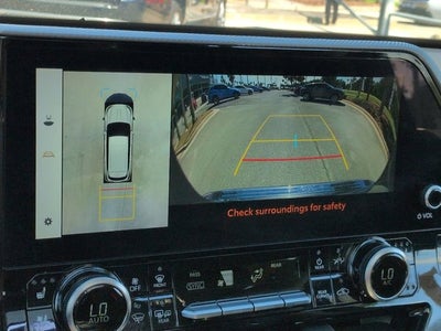 2024 Toyota Highlander Hybrid Platinum