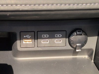 2024 Toyota Highlander Hybrid Platinum