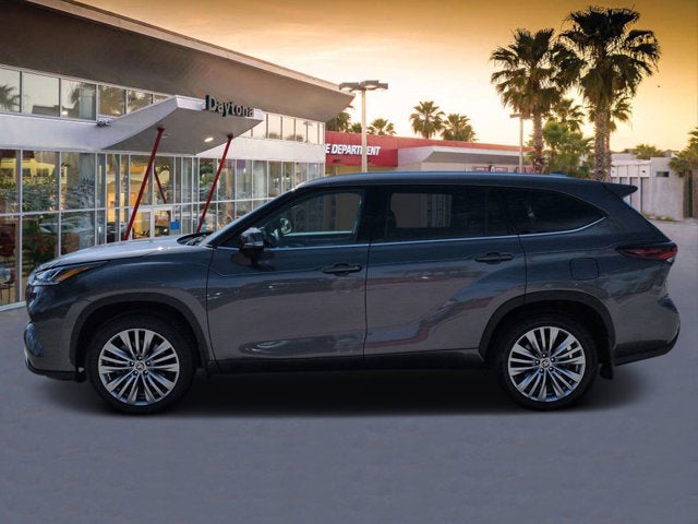 2024 Toyota Highlander Hybrid Platinum