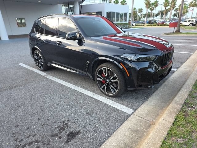 2025 BMW X5 M60i