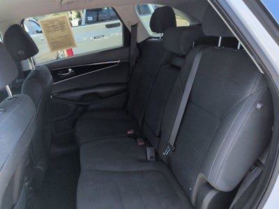 2020 Kia Sorento LX V6