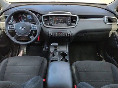 2020 Kia Sorento LX V6