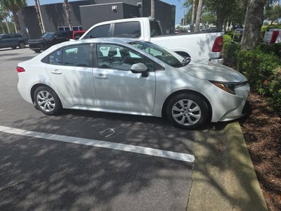 2022 Toyota Corolla LE