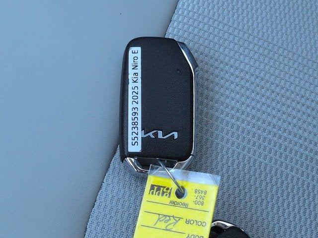2025 Kia Niro EX Touring