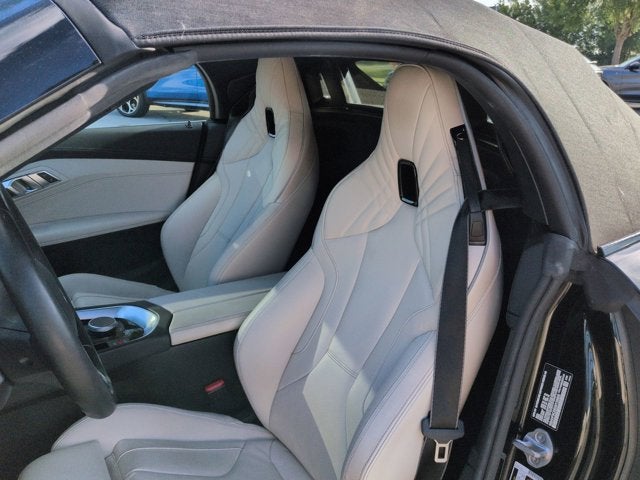2025 BMW Z4 M40i