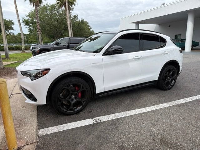 2024 Alfa Romeo Stelvio Veloce